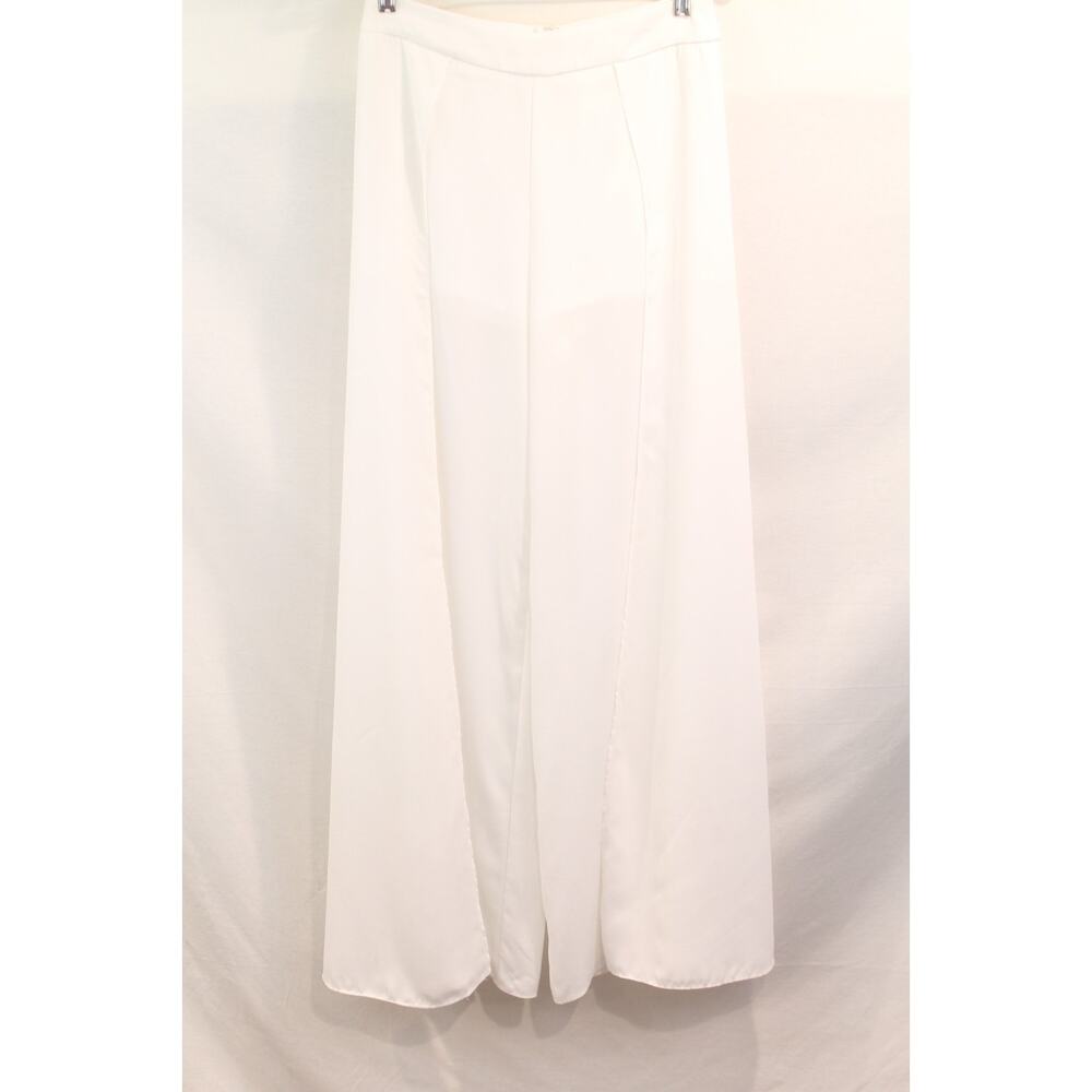 Lulus Overlapping Wide-Leg Dress Pants Womens size M White Lined Shorts Back Zip